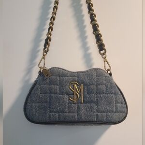 Steve Madden Blue Quilted Denim Shoulder Bag - Gold Chain - EUC 🩵